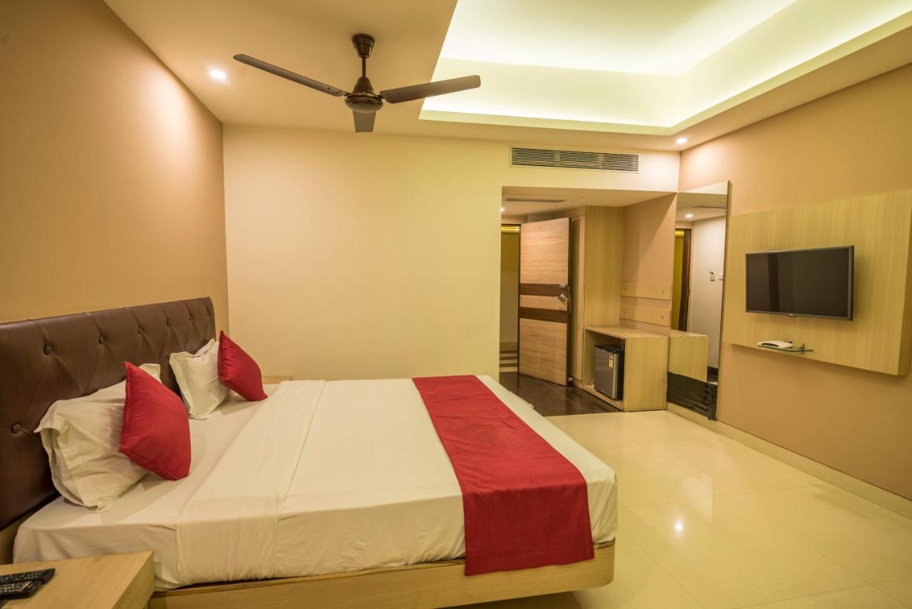 Palette Hotel Nisarga By Sunday Bhopal Buitenkant foto