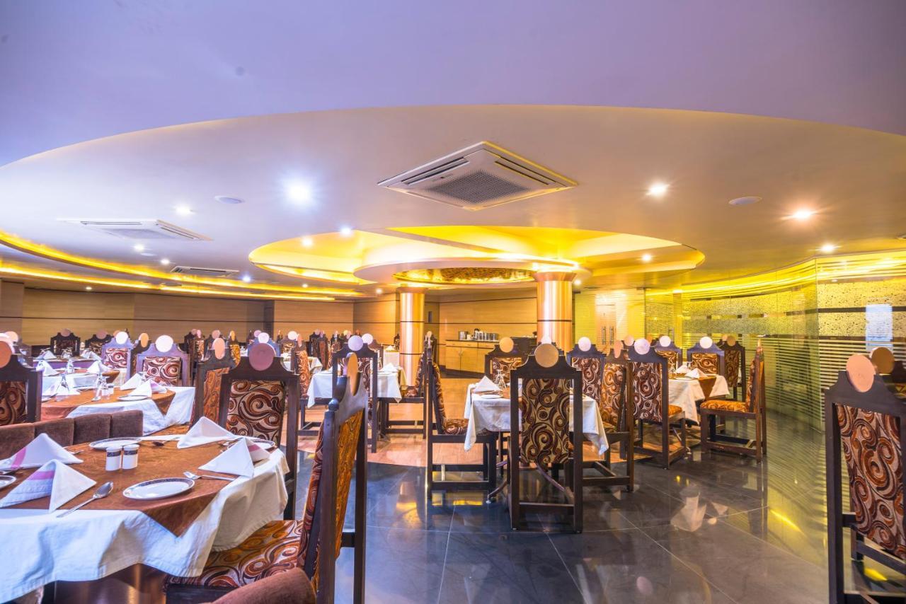 Palette Hotel Nisarga By Sunday Bhopal Buitenkant foto