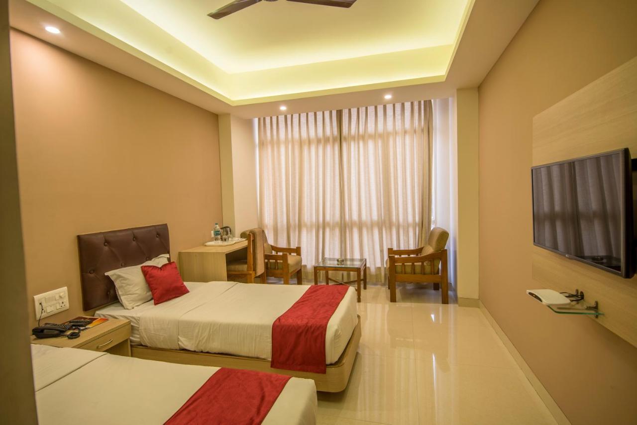 Palette Hotel Nisarga By Sunday Bhopal Buitenkant foto