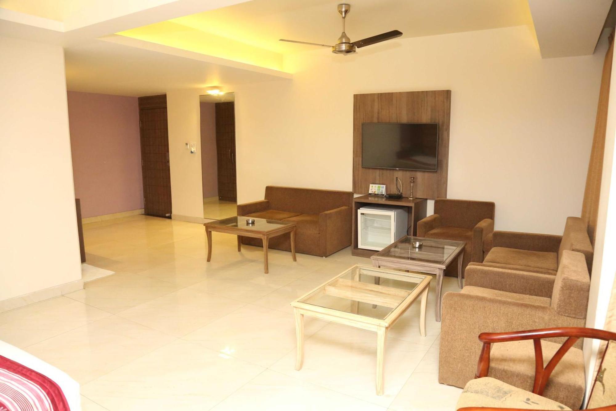 Palette Hotel Nisarga By Sunday Bhopal Buitenkant foto