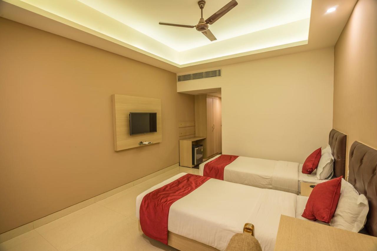 Palette Hotel Nisarga By Sunday Bhopal Buitenkant foto